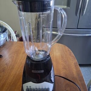 Black & Decker Black and Silver Blender